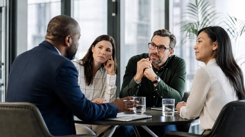 Who's Buying? The Importance of Body Language in Sales